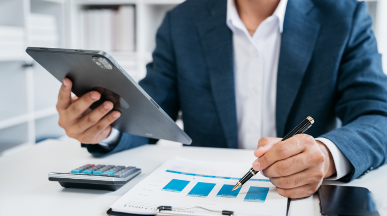 دورة توظيف التطبيقات لتطوير تقارير العمل